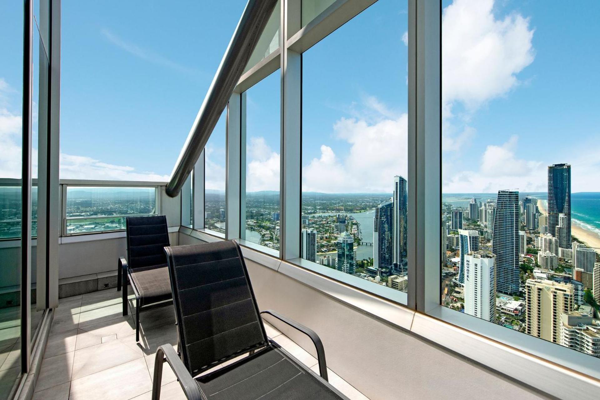 Apartment Luxury Sky-Home With Panoramic Ocean Views - 61St Floor, Surfers Paradise