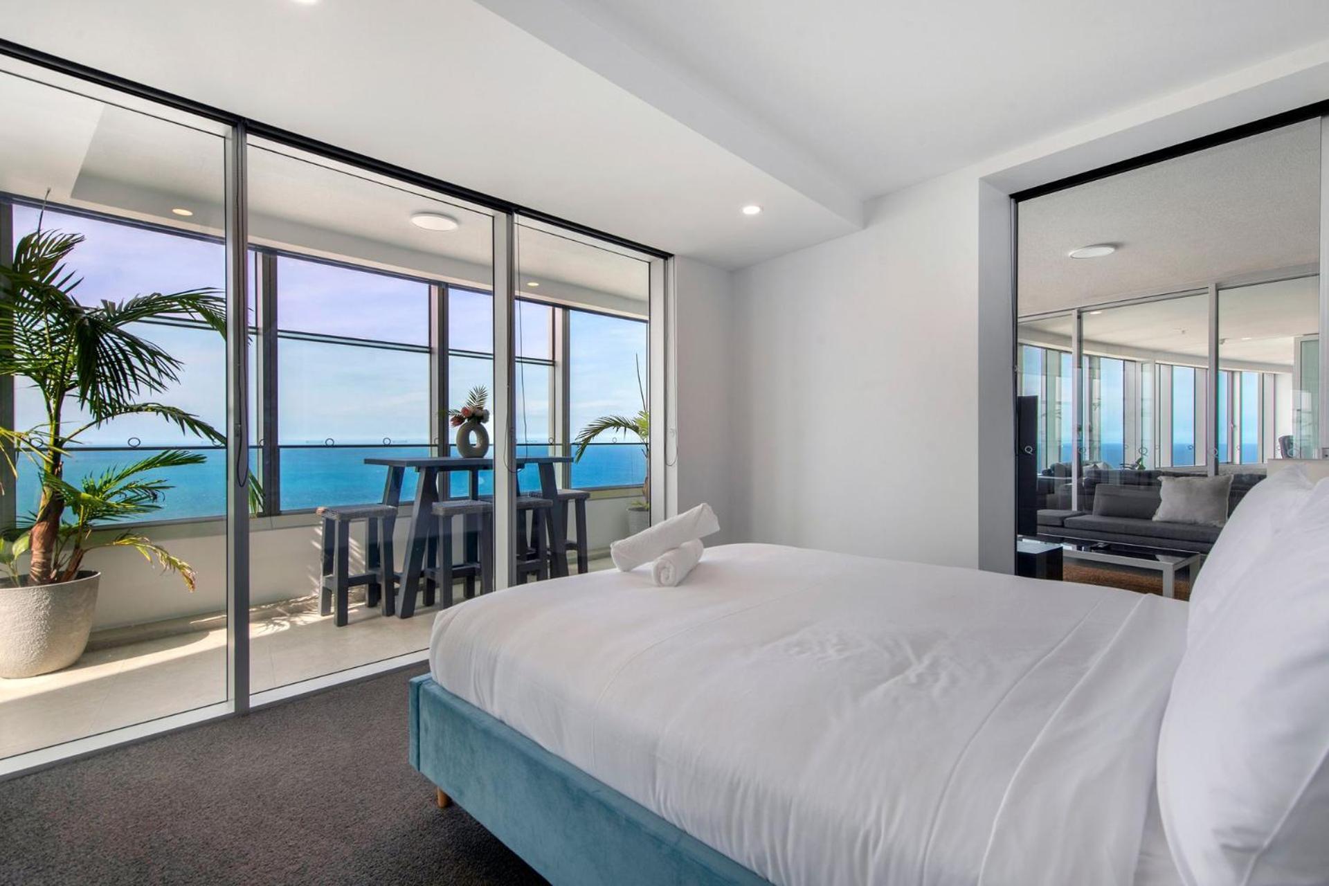 Luxury Sky-Home With Panoramic Ocean Views - 61St Floor, Surfers Paradise Apartment Gold Coast